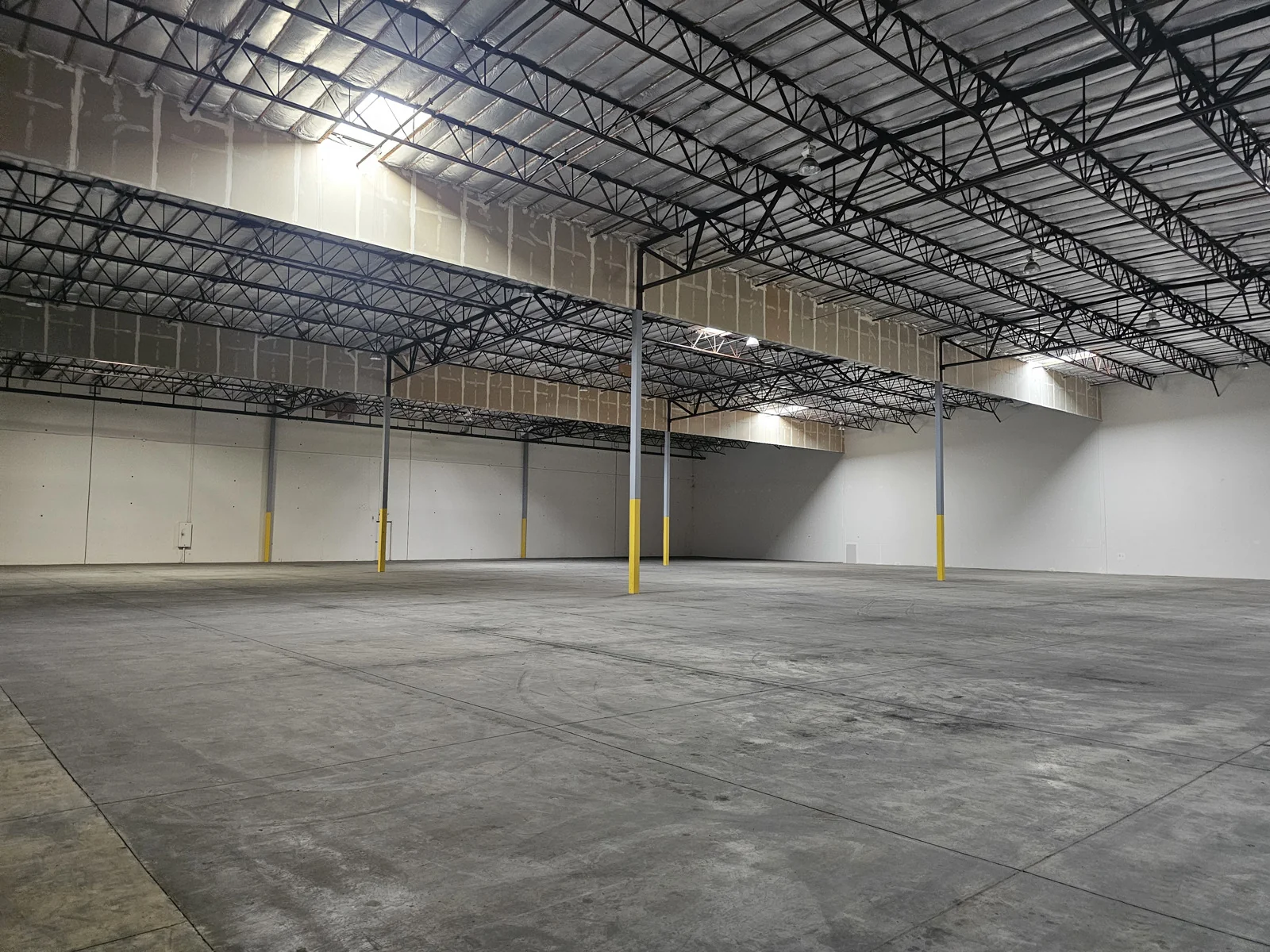 Silver Lake Business Park — Lease in Reno, NV, photo 5 of 7