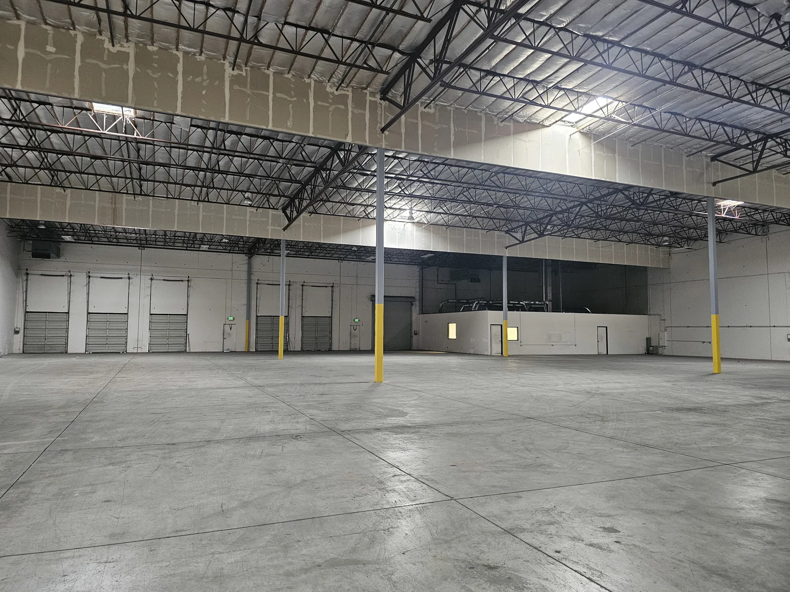 Silver Lake Business Park — Lease in Reno, NV, photo 7 of 7