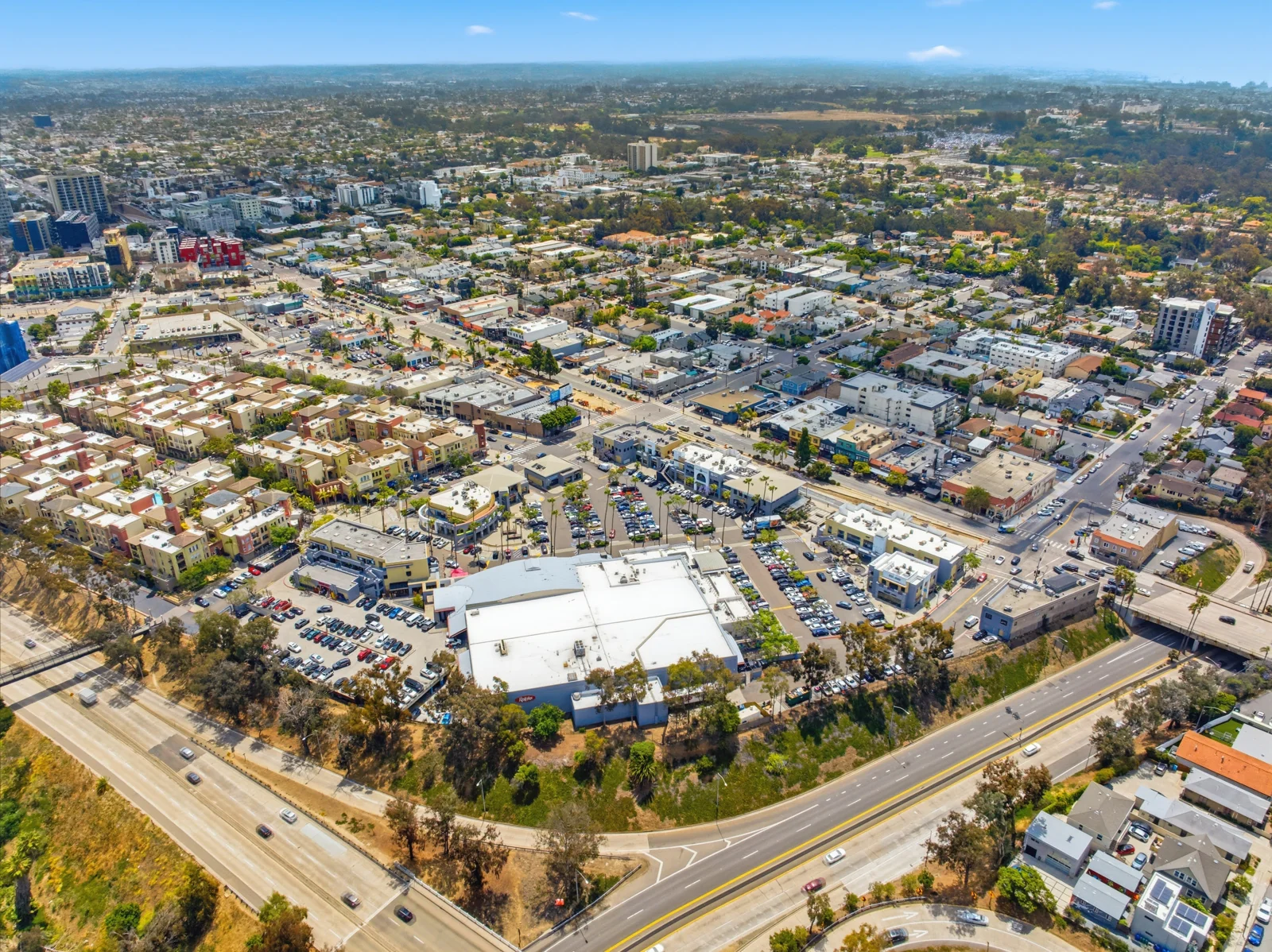 The Hub Hillcrest Marketplace — Lease in San Diego, CA, photo 4 of 8