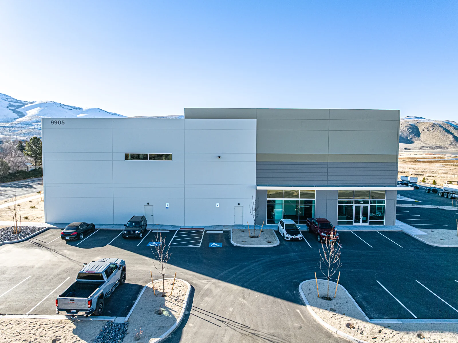 Moya Commerce Center, Bldg. A — Lease in Reno, NV, photo 3 of 5
