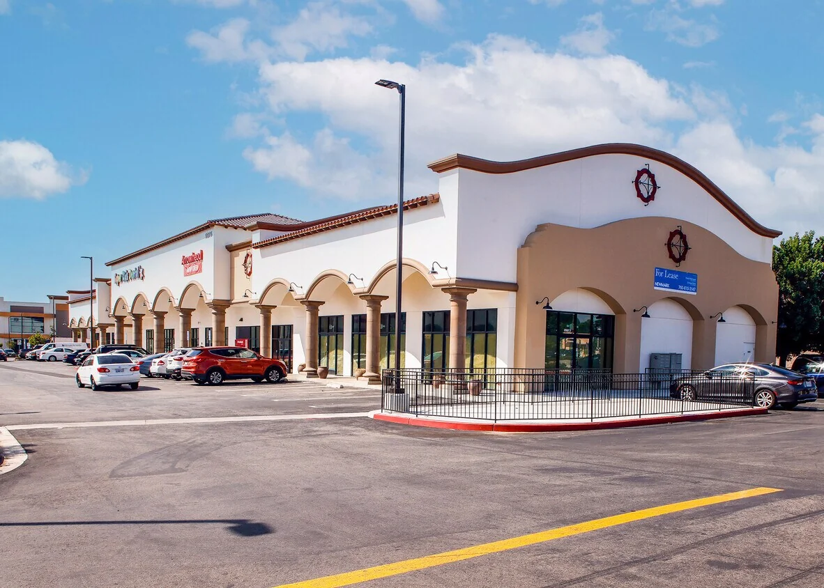 Retail in Montclair, CA — Lease in Montclair, CA, photo 5 of 8