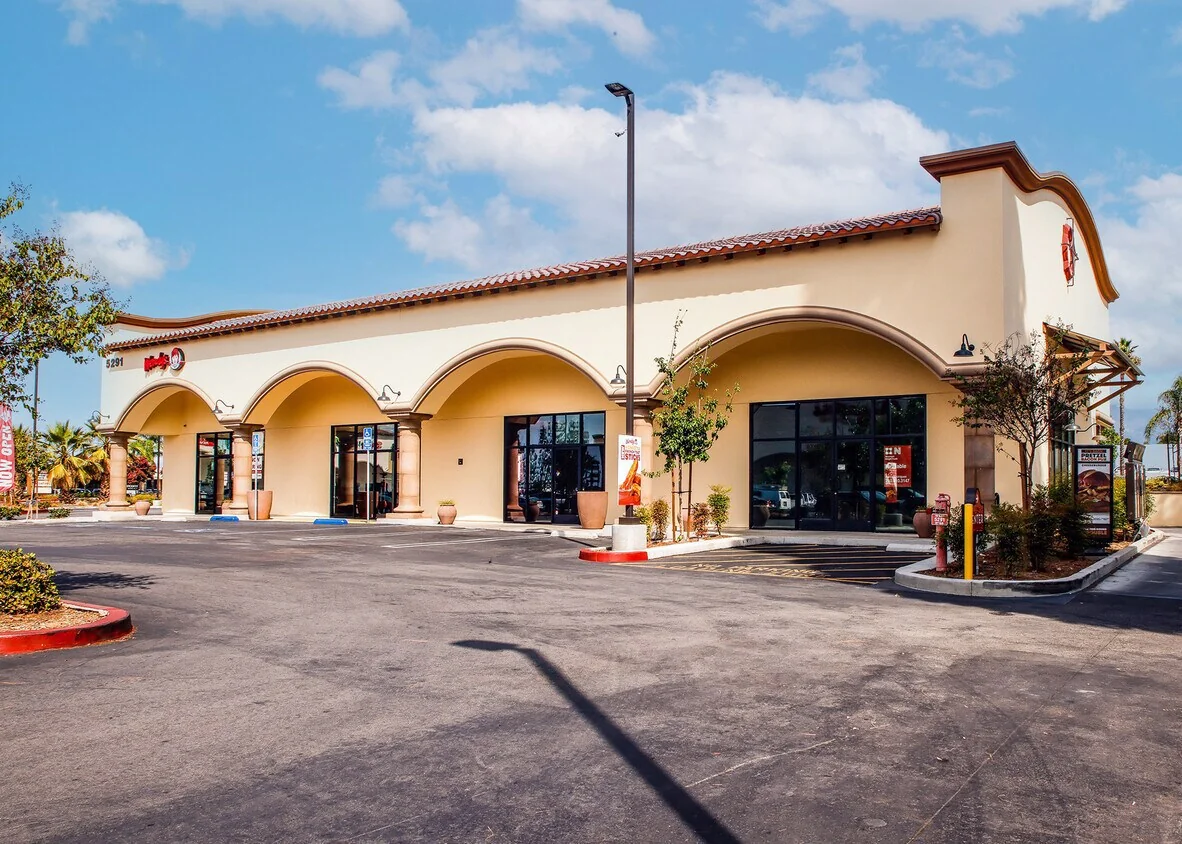 Retail in Montclair, CA — Lease in Montclair, CA, photo 7 of 8
