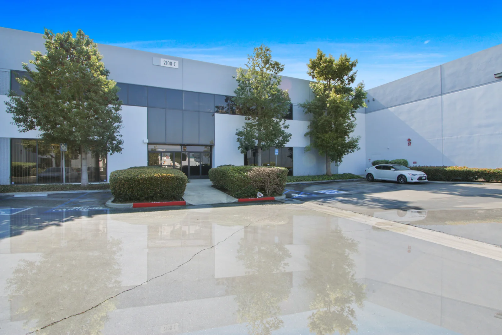 Industrial in Fullerton, CA — Lease in Fullerton, CA, photo 6 of 6