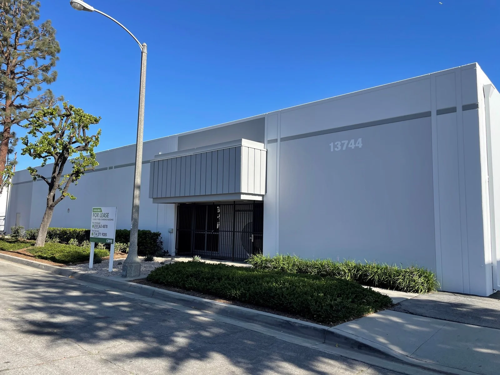 Industrial in Santa Fe Springs, CA — Lease in Santa Fe Springs, CA, photo 1 of 8
