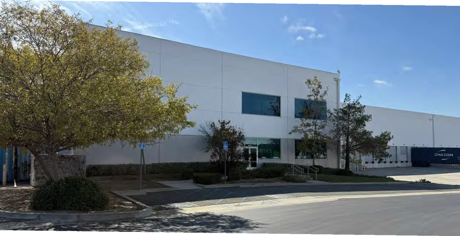 Industrial in Santa Fe Springs, CA — Lease in Santa Fe Springs, CA, photo 6 of 8