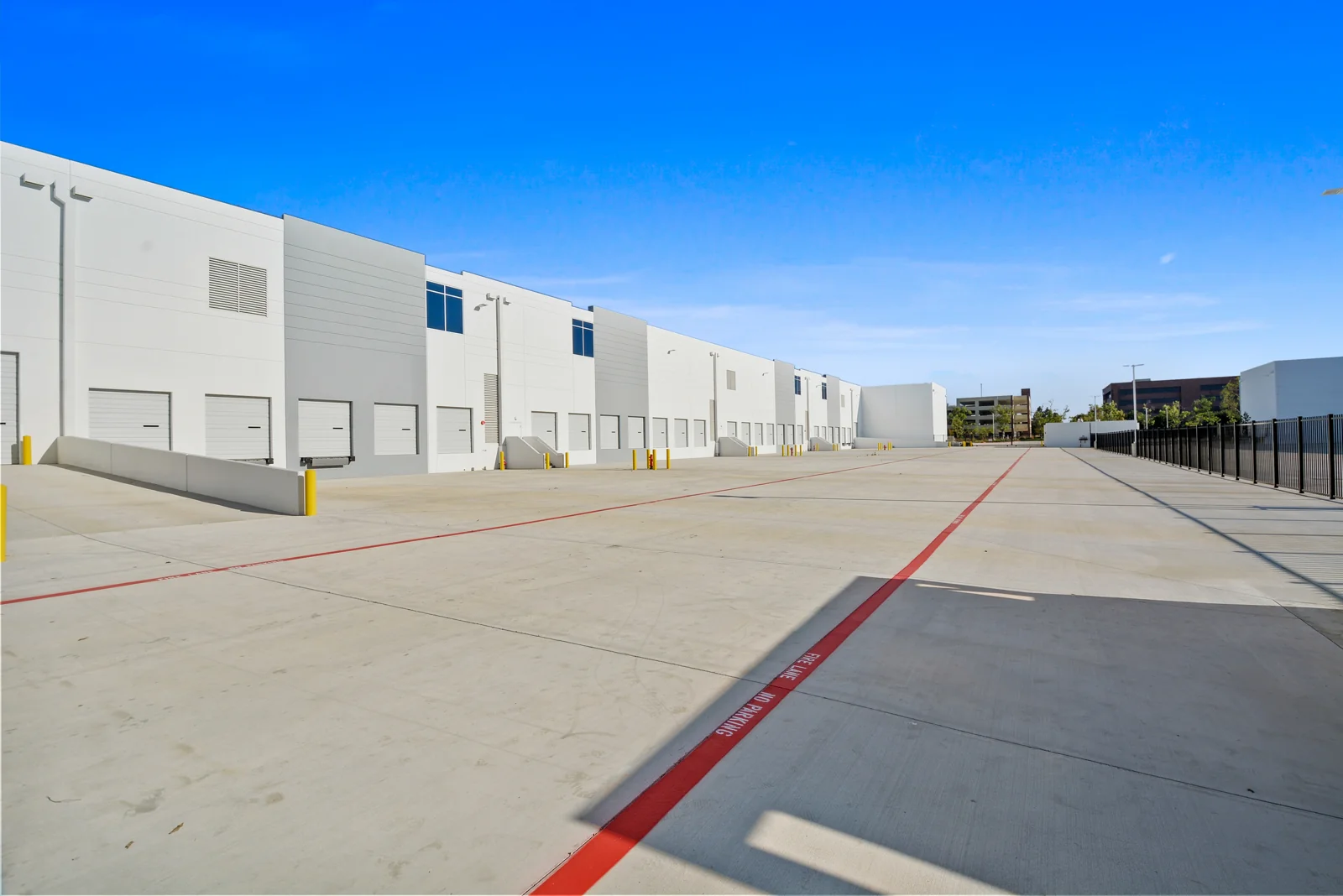 Goodman Commerce Center Cypress — Lease in Cypress, CA, photo 5 of 8