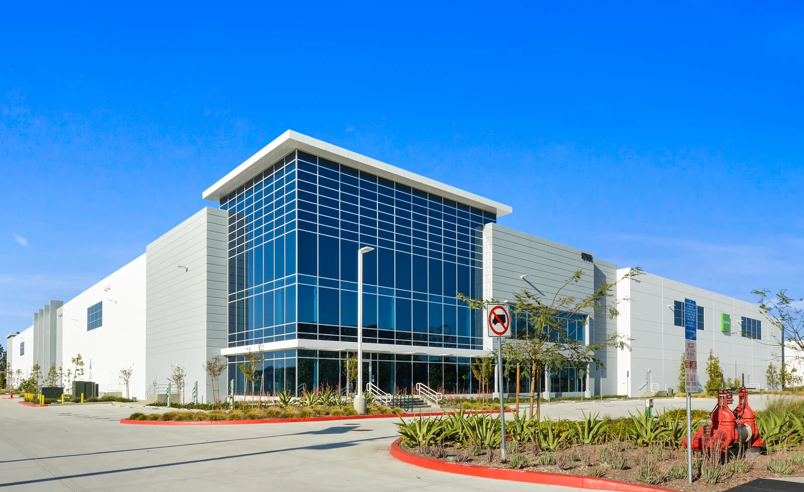 Goodman Commerce Center Cypress — Lease in Cypress, CA, photo 8 of 8
