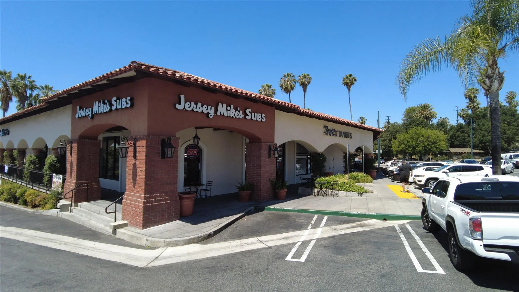Ace Hardware Plaza — Lease in South Pasadena, CA, photo 5 of 5