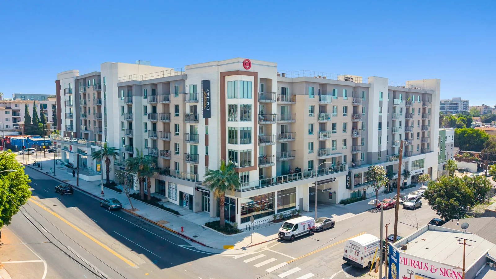 Bahay Apartments — Lease in Los Angeles, CA, photo 1 of 8