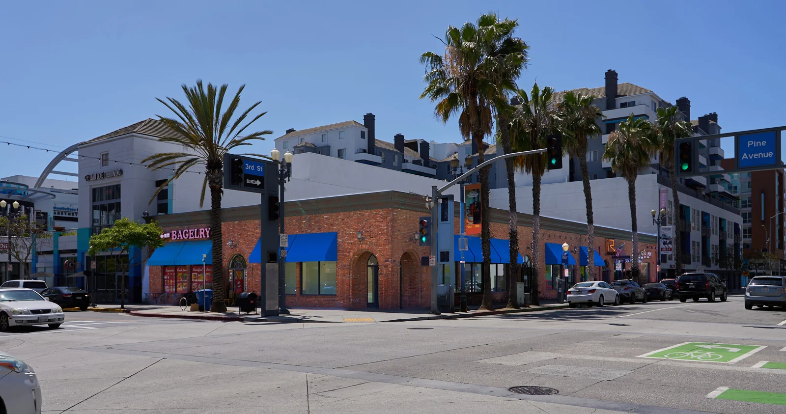 Retail in Long Beach, CA — Lease in Long Beach, CA, photo 1 of 7