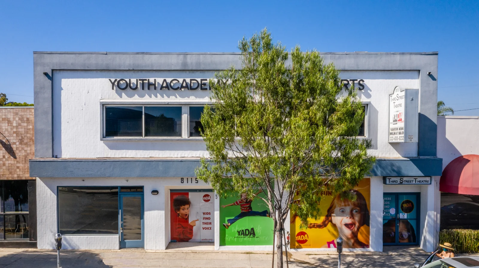 Retail in Los Angeles, CA — Lease in Los Angeles, CA, photo 1 of 8