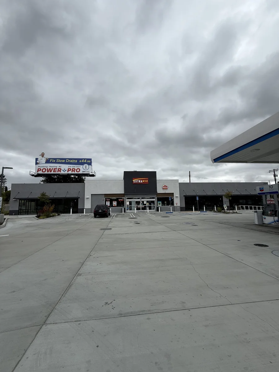 21138 Western Ave, Torrance, CA 90501 — Lease in Torrance, CA, photo 1 of 7