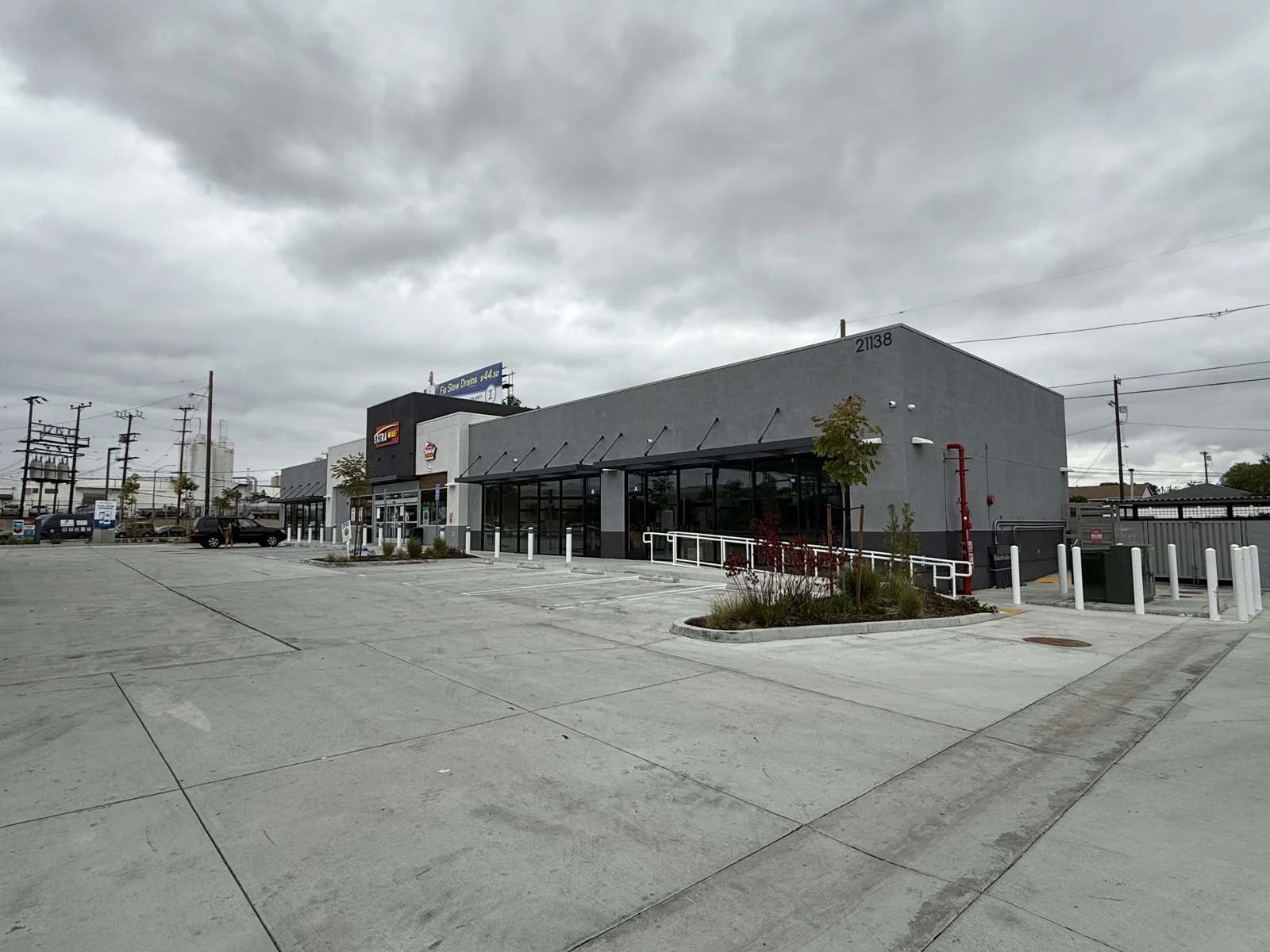 21138 Western Ave, Torrance, CA 90501 — Lease in Torrance, CA, photo 2 of 7
