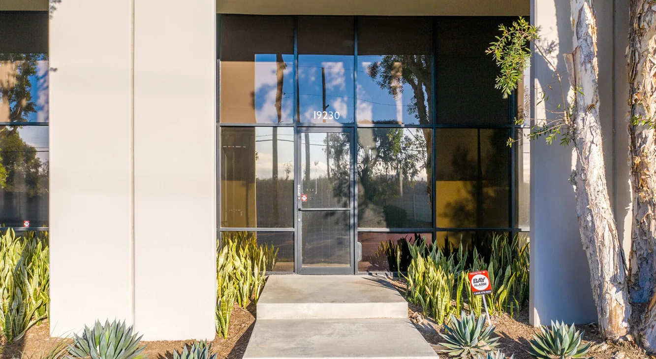 Sequoia Commerce Center — Lease in Torrance, CA, photo 1 of 1