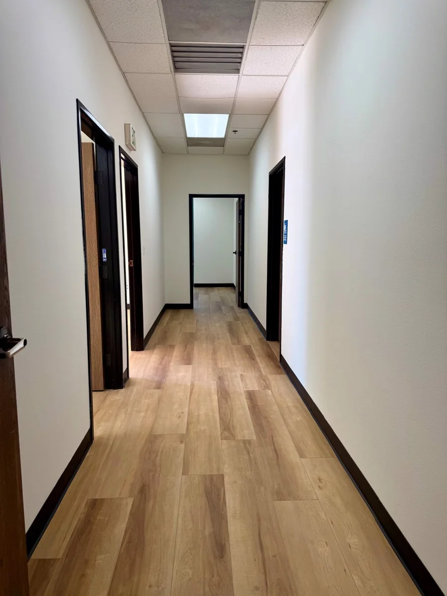 USA Business Park — Lease in Thousand Oaks, CA, photo 7 of 8