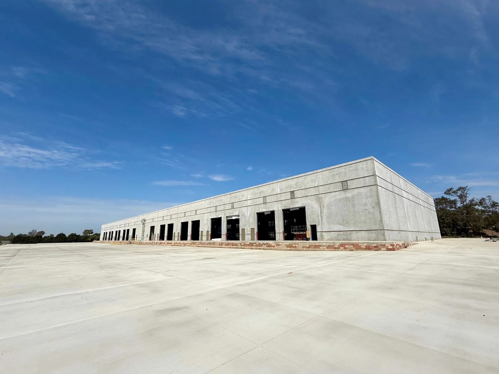 Industrial in Santa Paula, CA — Lease in Santa Paula, CA, photo 3 of 8