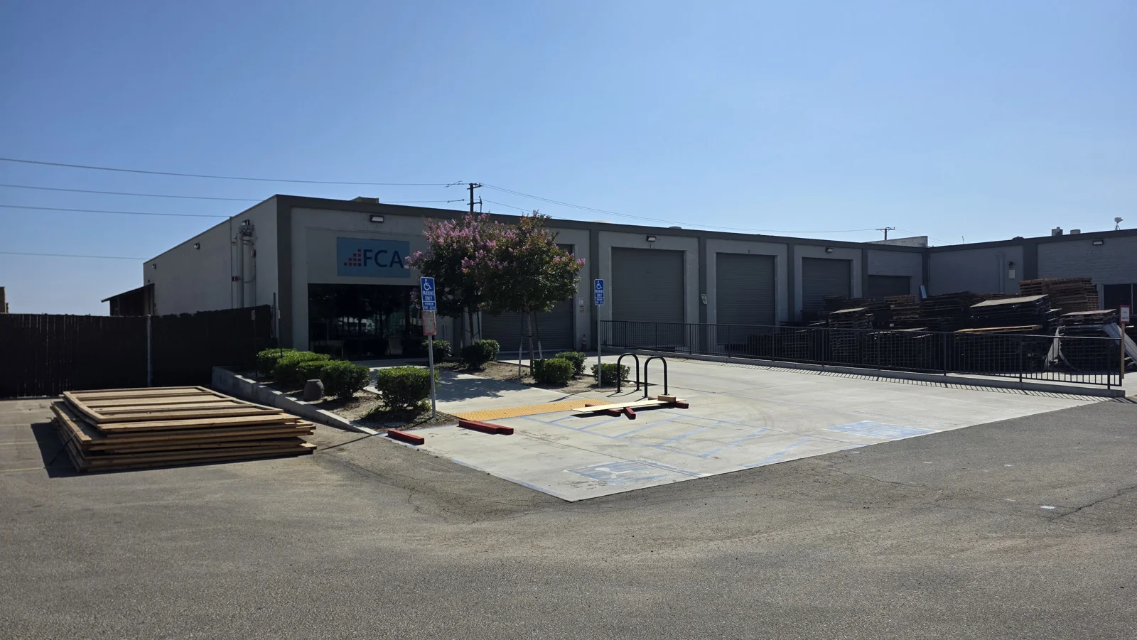 Industrial in Ventura, CA — Lease in Ventura, CA, photo 6 of 8
