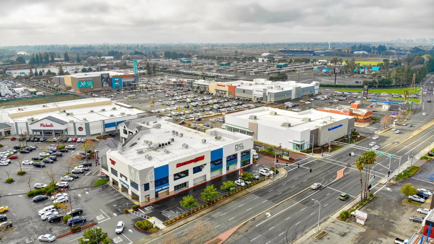 HBA-Howe Bout Arden — Lease in Sacramento, CA, photo 1 of 6