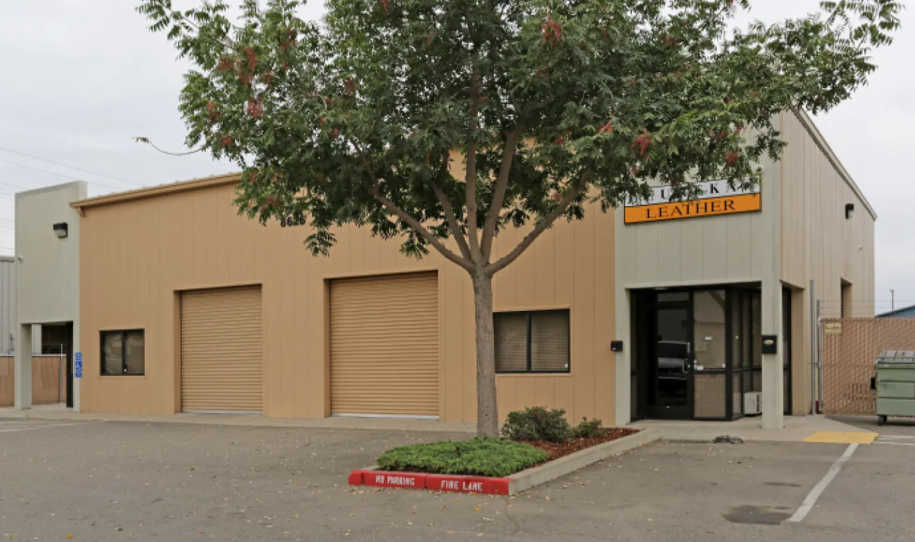 Industrial in Sacramento, CA — Lease in Sacramento, CA, photo 1 of 8