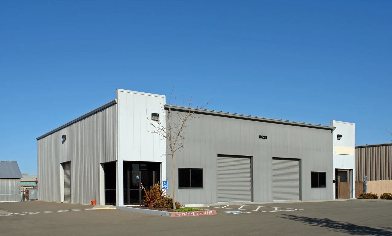 Industrial in Sacramento, CA — Lease in Sacramento, CA, photo 4 of 8