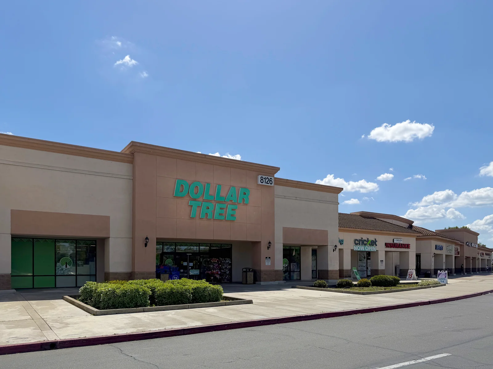 Laguna Marketplace — Lease in Elk Grove, CA, photo 2 of 3