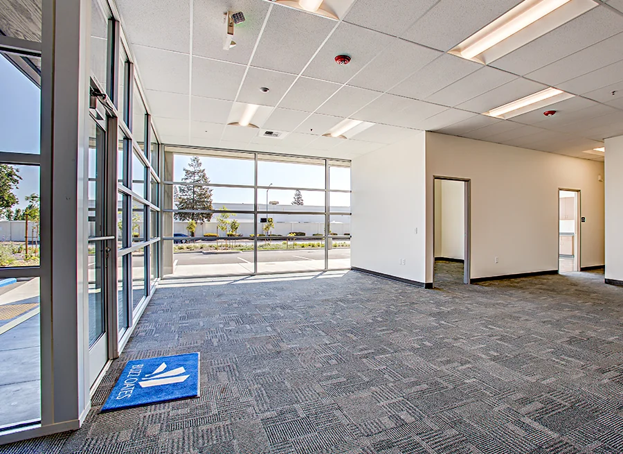 3613 Zephyr Court — Lease in Stockton, CA, photo 2 of 5