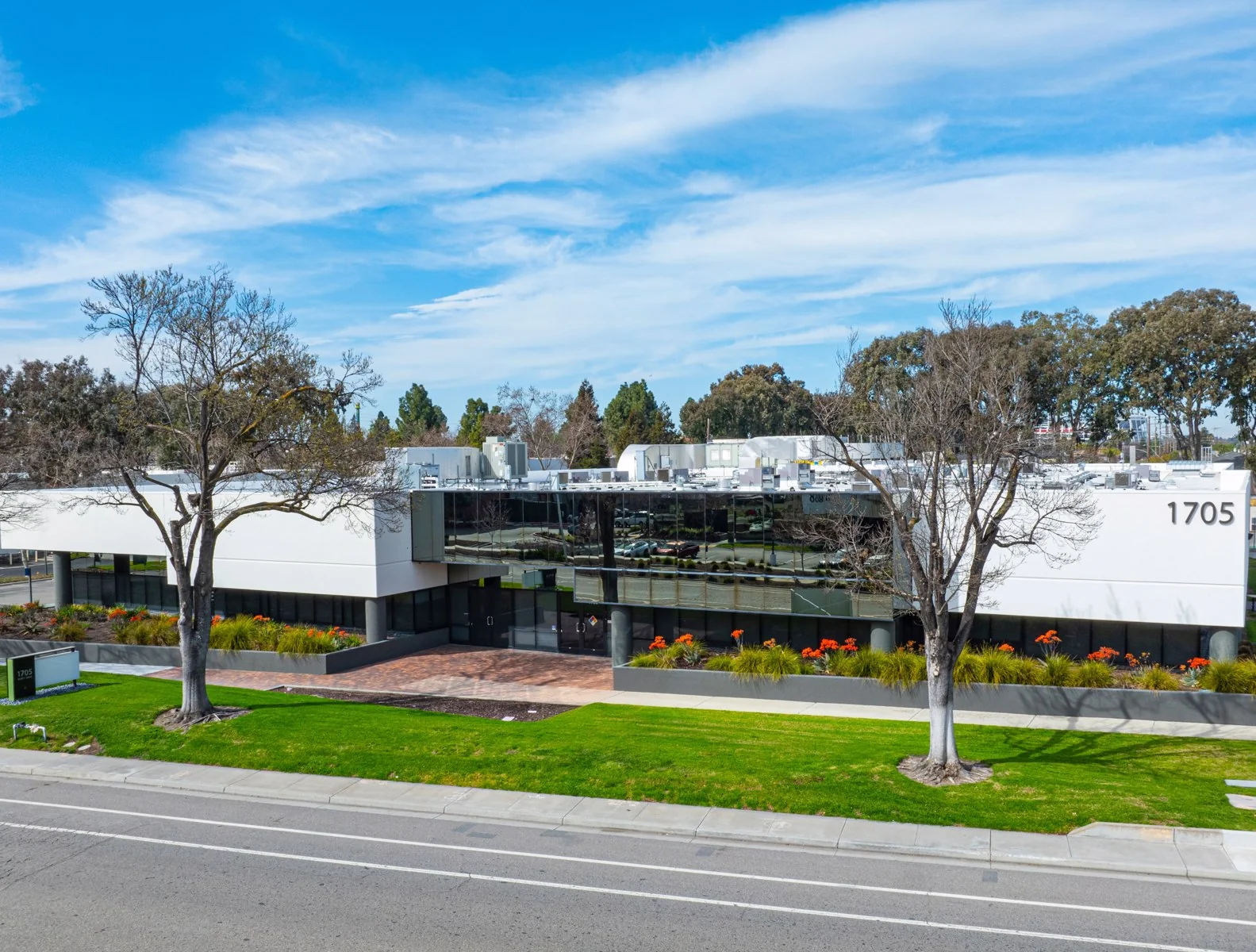 FlexIndustrial in Santa Clara, CA — Lease in Santa Clara, CA, photo 2 of 8