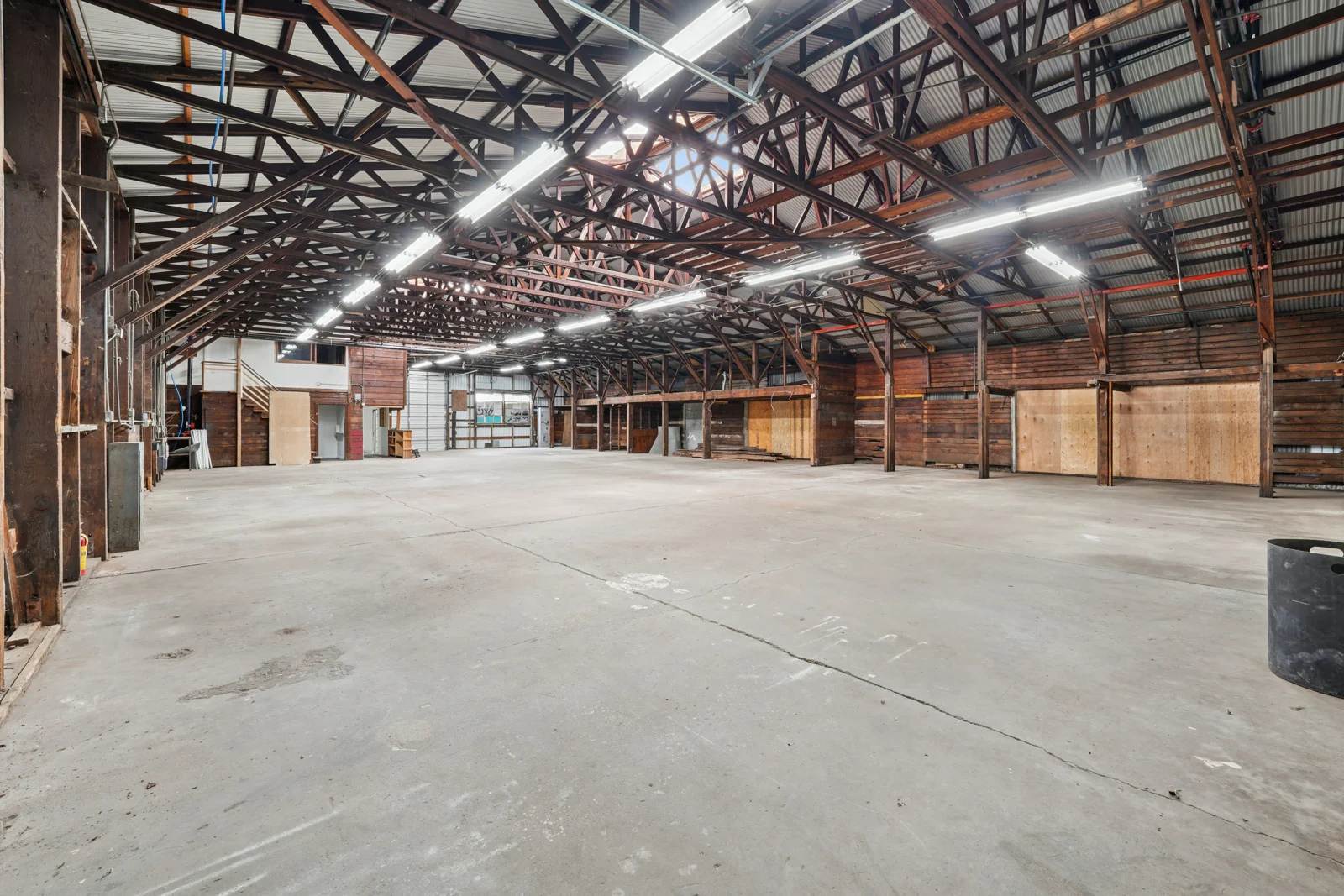 Industrial in Oakland, CA — Sale in Oakland, CA, photo 3 of 8