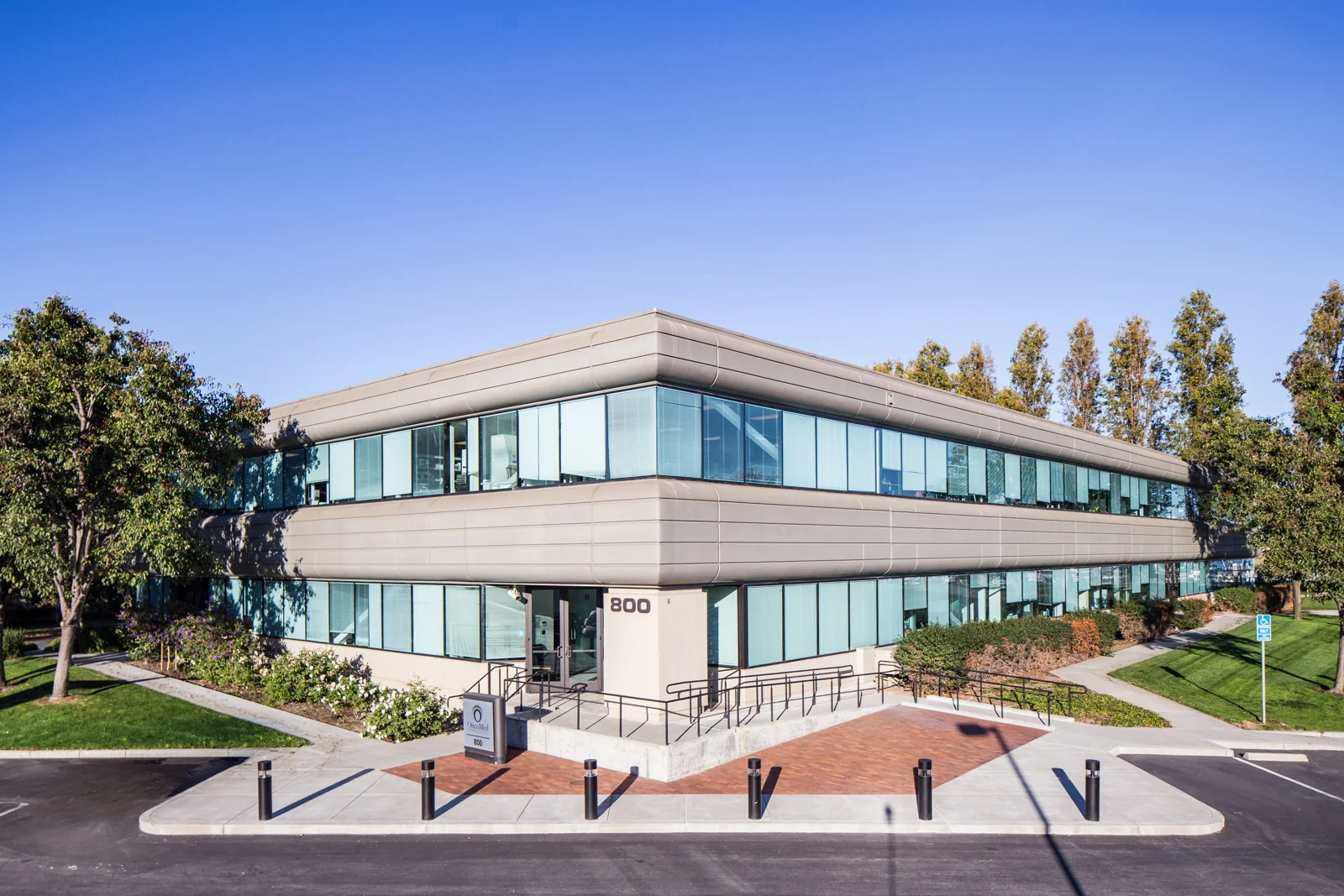 LifeSciences in Redwood City, CA — Lease in Redwood City, CA, photo 1 of 1