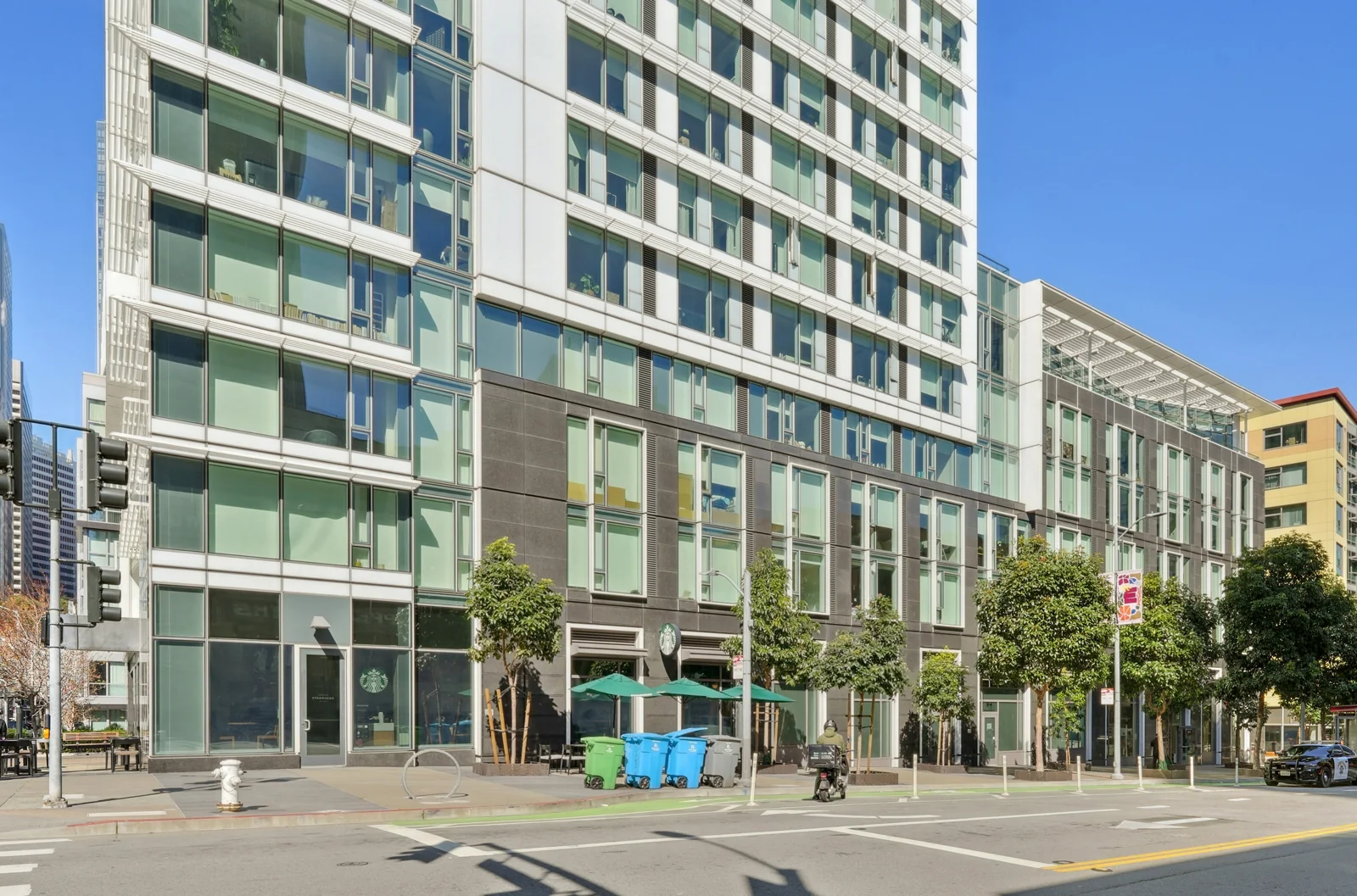 Solaire — Lease in San Francisco, CA, photo 1 of 1
