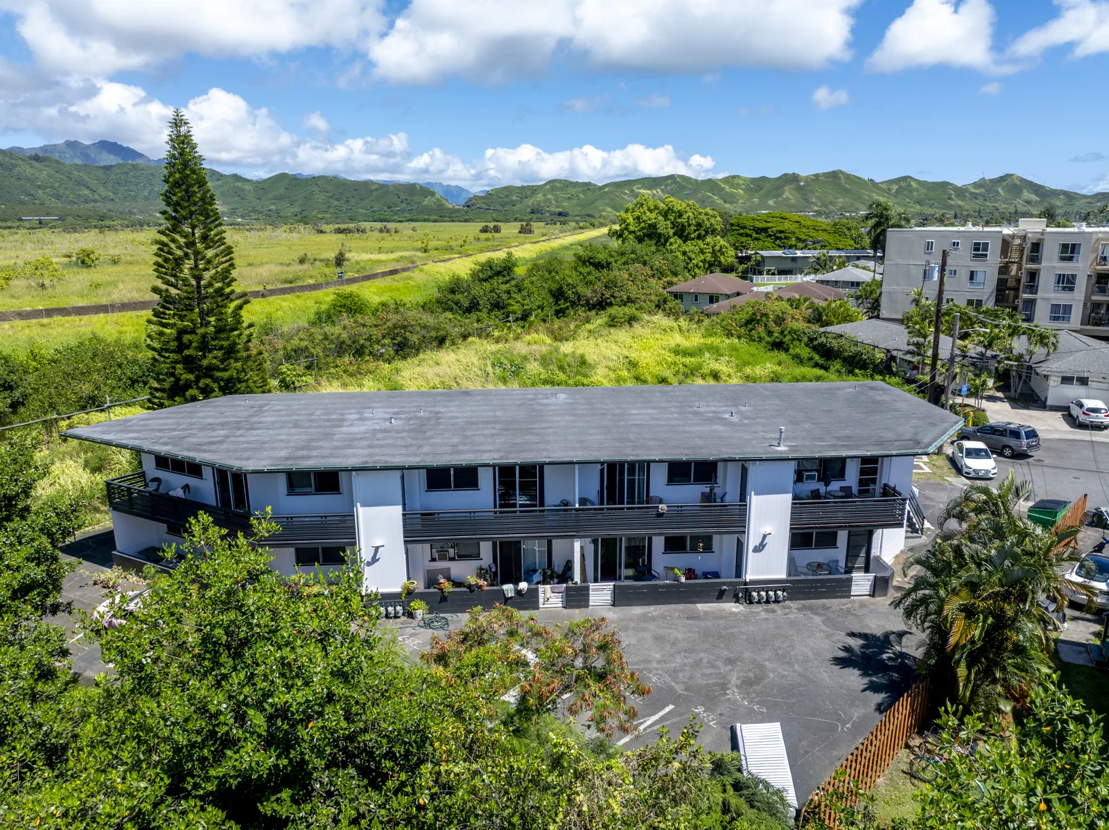733 Kihapai Place | Kihapai Apartments — Sale in Kailua, HI, photo 3 of 8