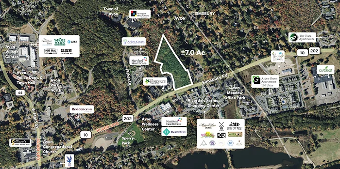 121 Simsbury Road — Sale in Avon, CT, photo 2 of 2