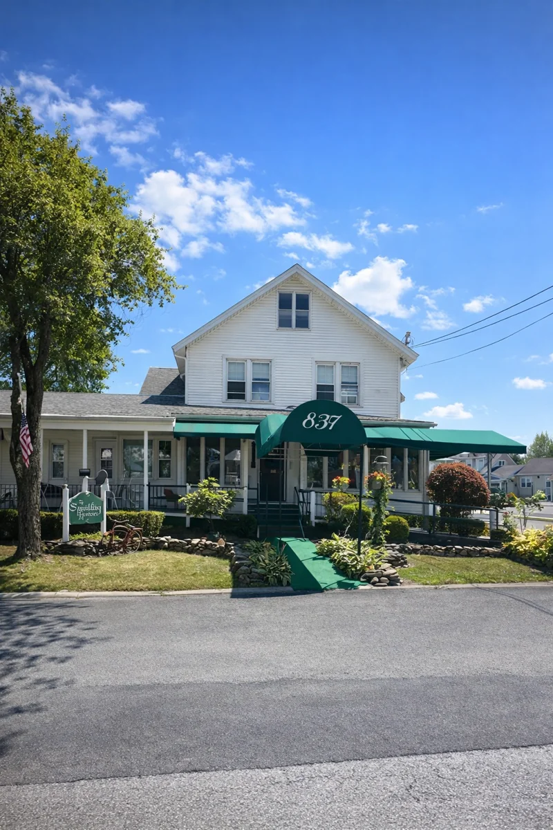 Hospitality in Rensselaer, NY — Sale in Rensselaer, NY, photo 2 of 8