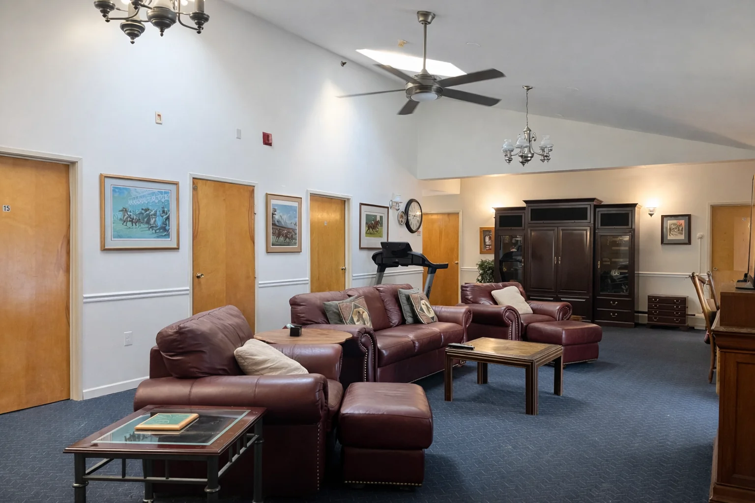 Hospitality in Rensselaer, NY — Sale in Rensselaer, NY, photo 7 of 8