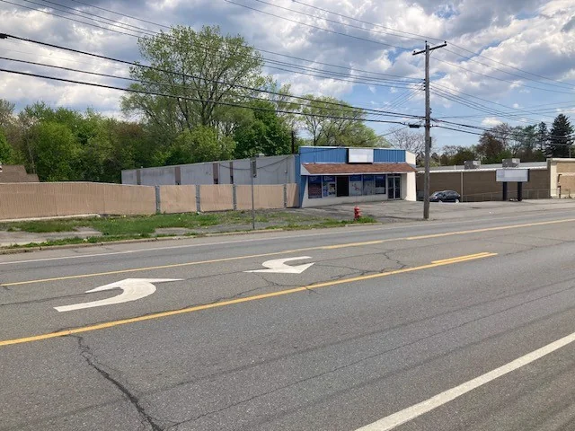 Retail in Schenectady, NY — Sale in Schenectady, NY, photo 2 of 8