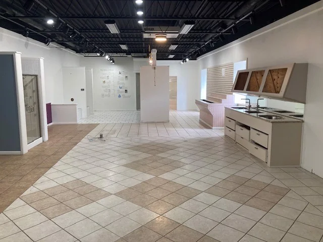 Retail in Schenectady, NY — Sale in Schenectady, NY, photo 5 of 8