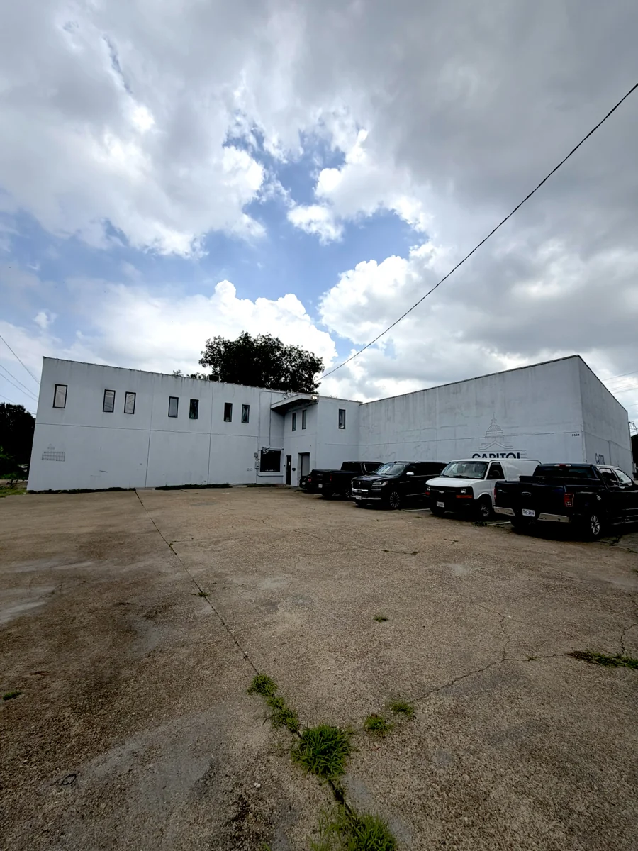 Industrial in Norfolk, VA — Sale in Norfolk, VA, photo 1 of 8