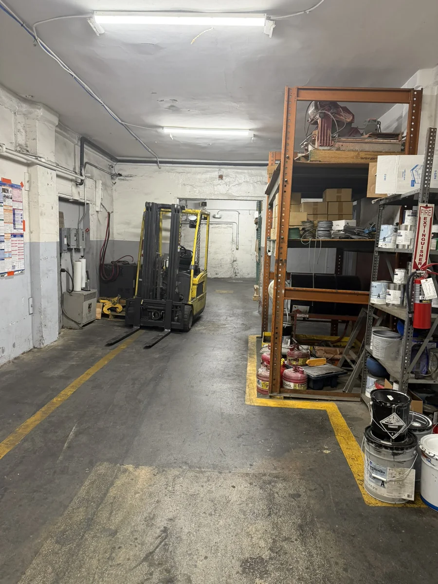 Industrial in Norfolk, VA — Sale in Norfolk, VA, photo 5 of 8