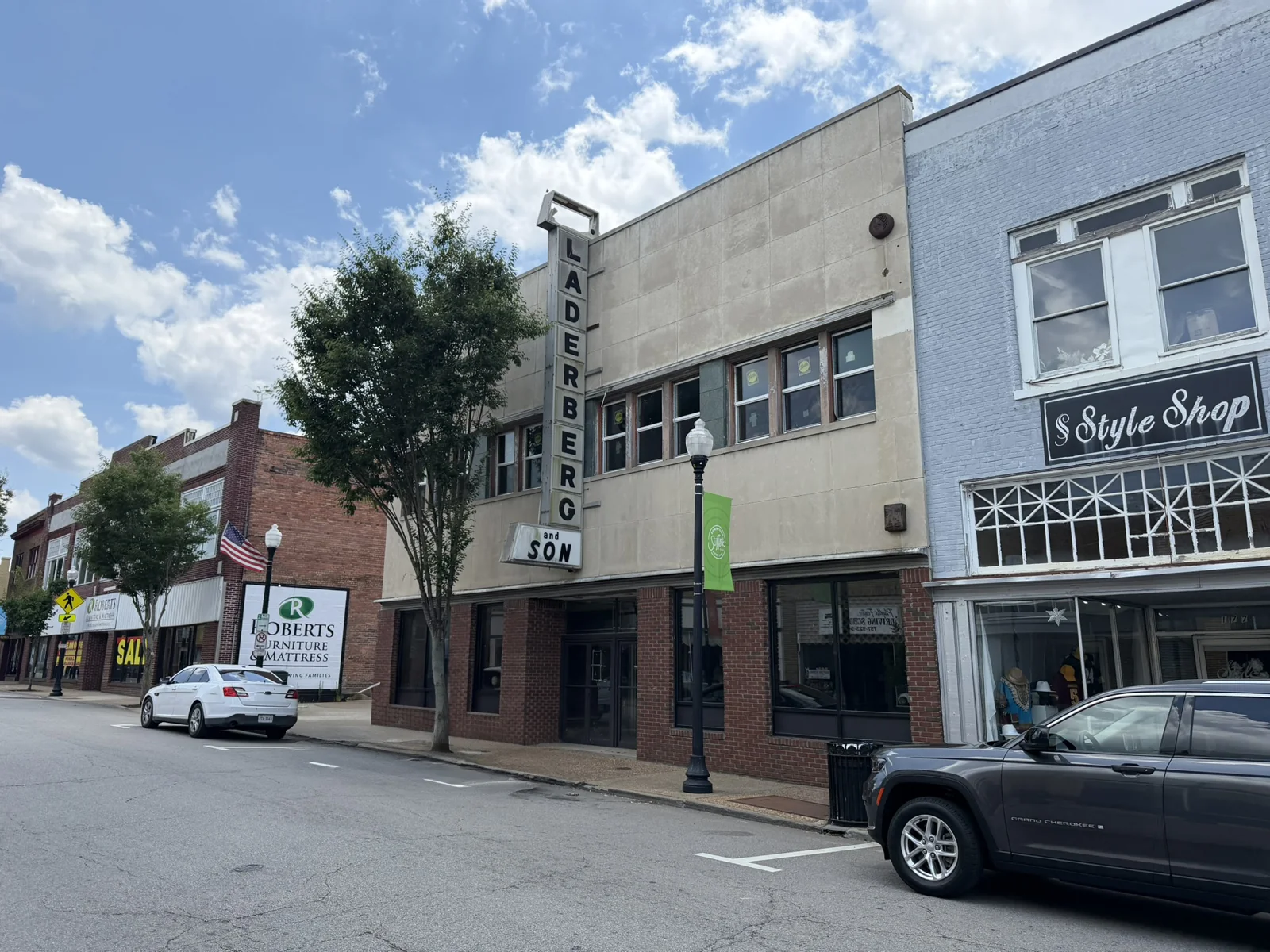 Retail in Suffolk, VA — Sale in Suffolk, VA, photo 2 of 2
