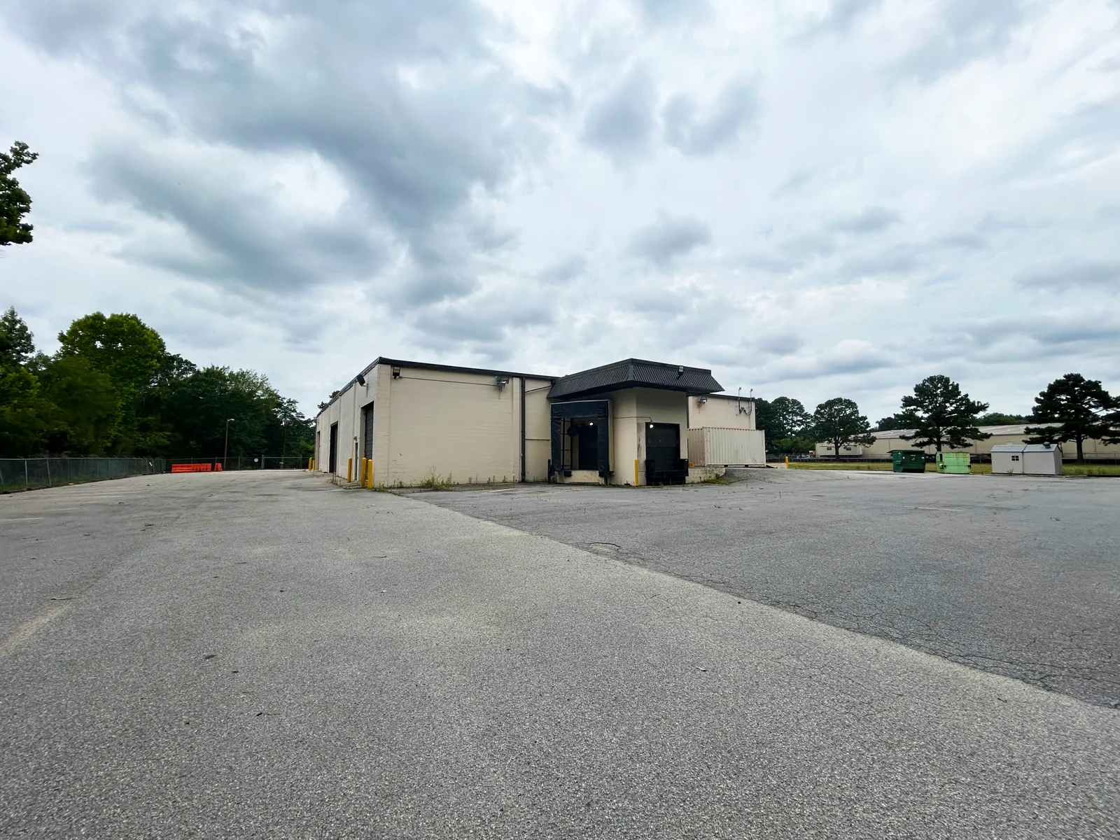 709 Summit Avenue — Sale in Kinston, NC, photo 2 of 5