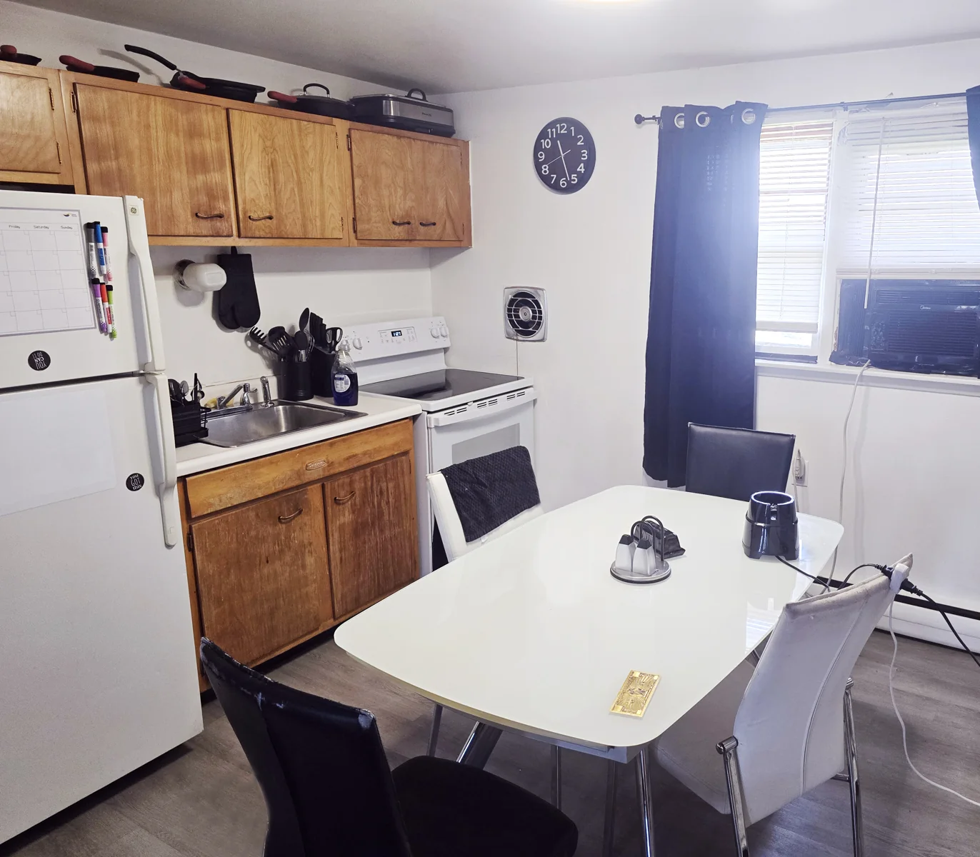 Multifamily in Syracuse, NY — Sale in Syracuse, NY, photo 3 of 4