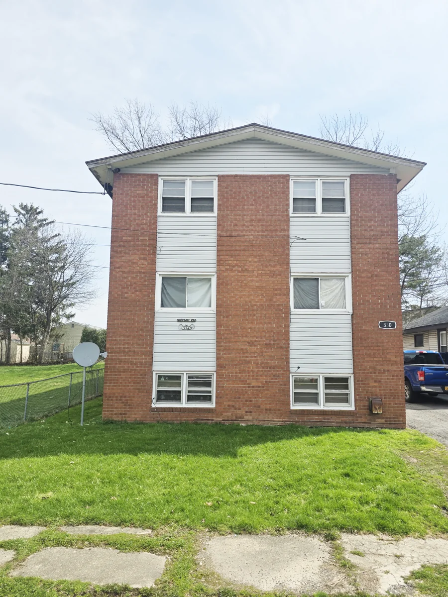 Multifamily in Syracuse, NY — Sale in Syracuse, NY, photo 4 of 4