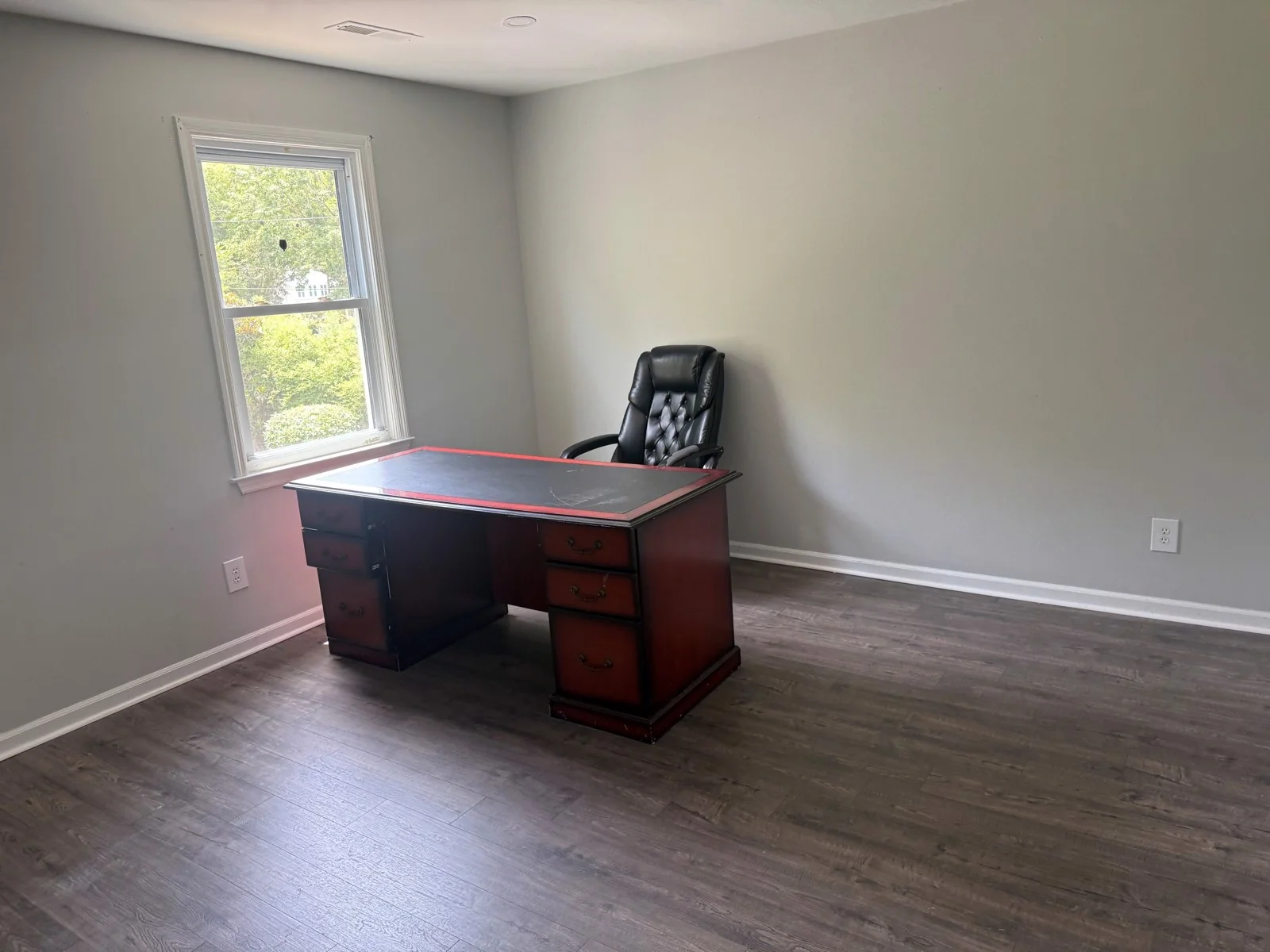 Office in Mount Pleasant, SC — Sale in Mount Pleasant, SC, photo 3 of 8