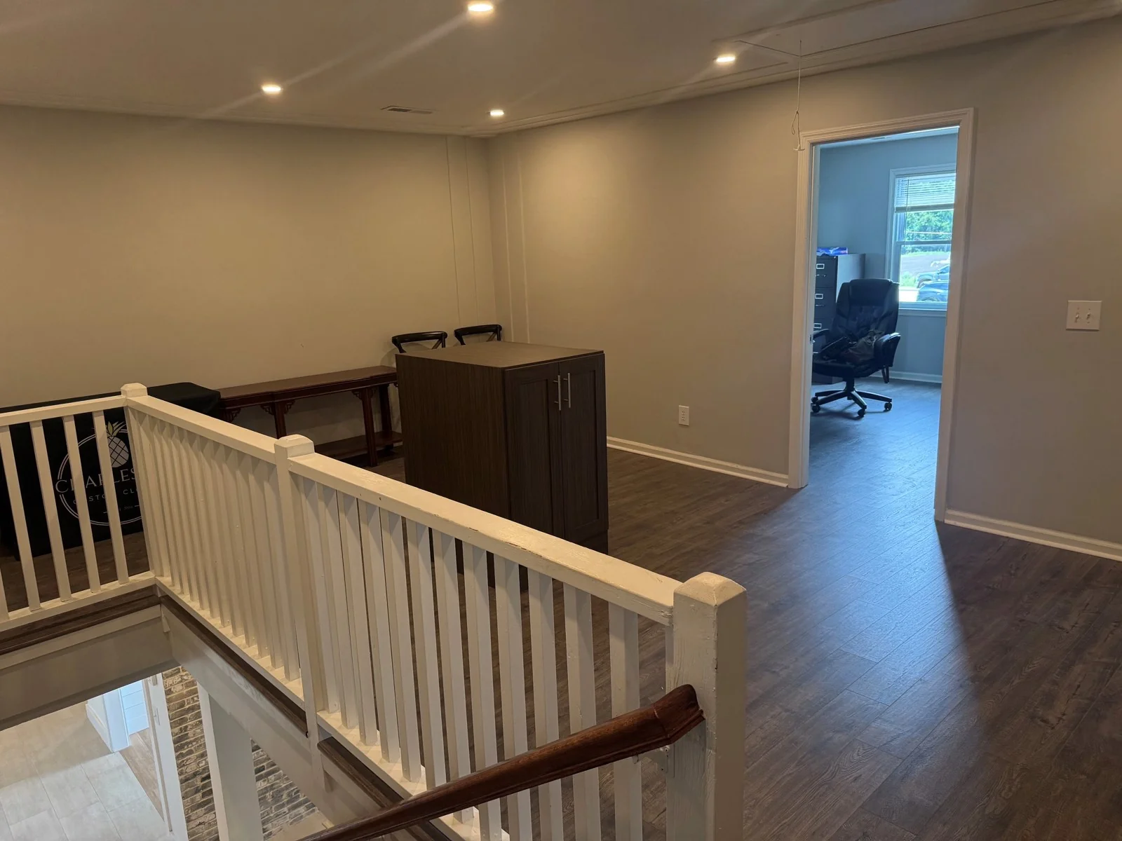 Office in Mount Pleasant, SC — Sale in Mount Pleasant, SC, photo 4 of 8