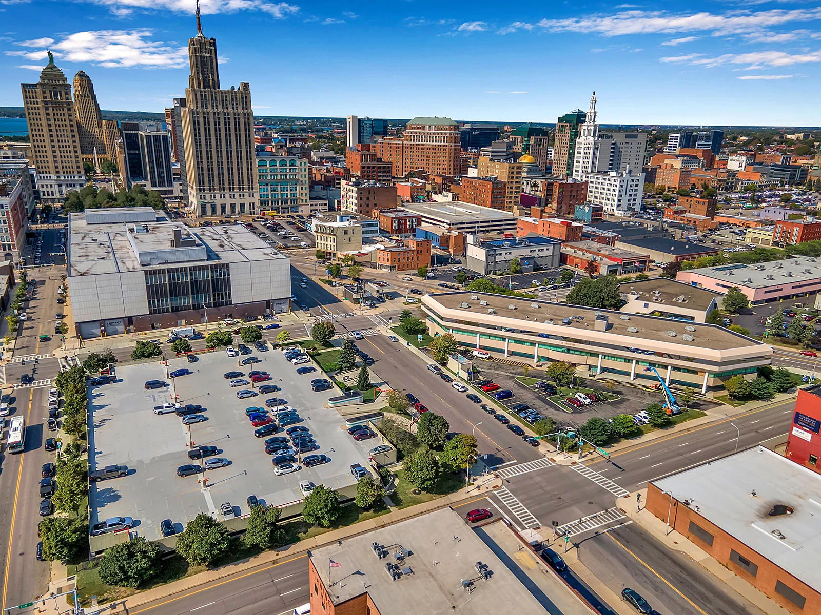 Office in Buffalo, NY — Sale in Buffalo, NY, photo 1 of 4