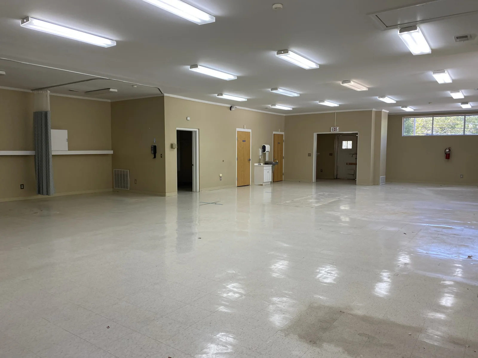 Office in Kershaw, SC — Sale in Kershaw, SC, photo 5 of 6
