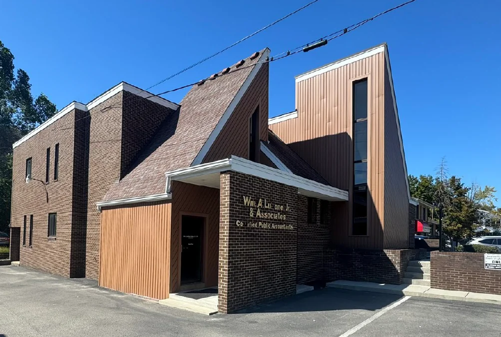 3369-3371 Babcock Boulevard — Sale in Pittsburgh, PA, photo 1 of 1