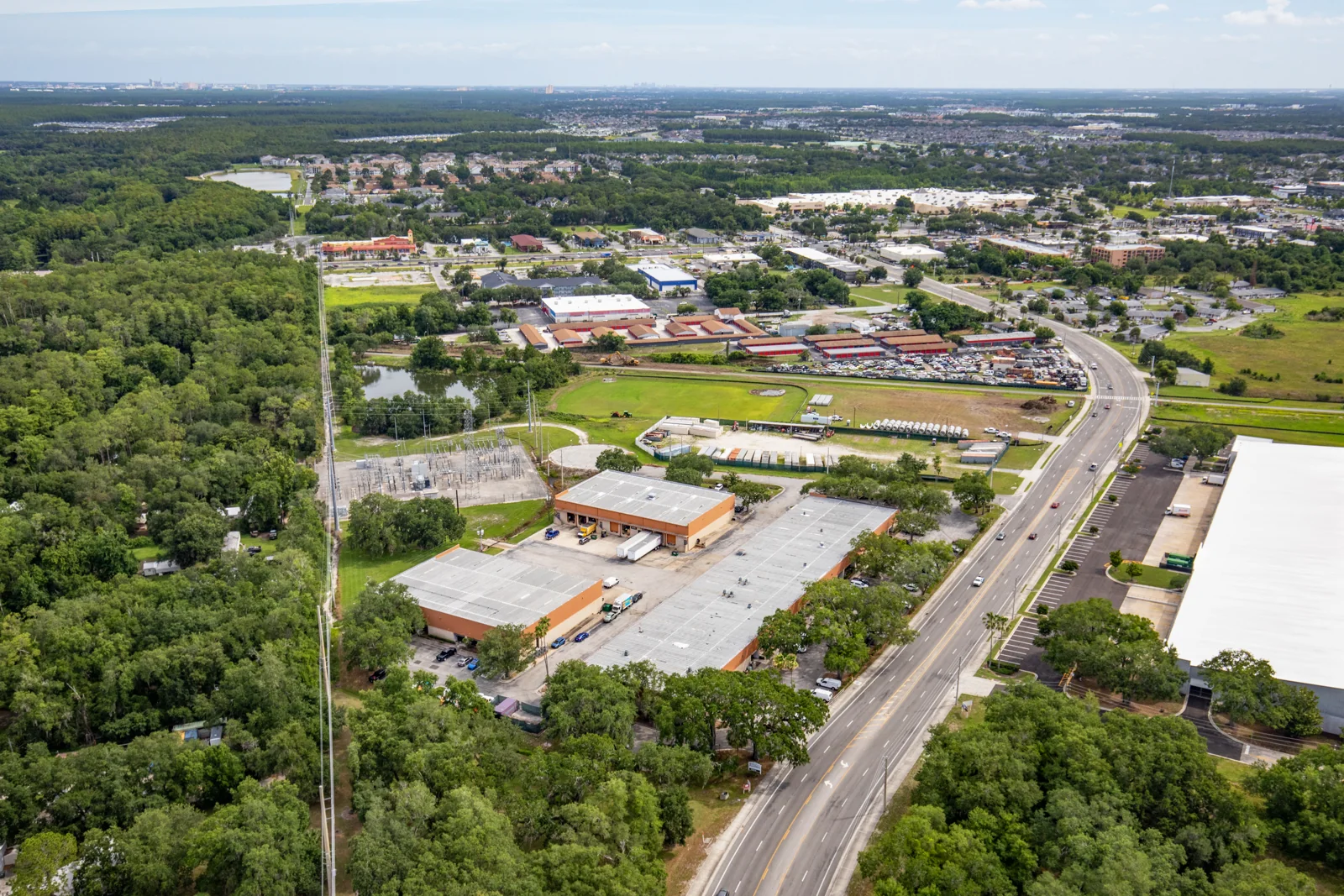Gateway Industrial Park — Sale in Kissimmee, FL, photo 2 of 5