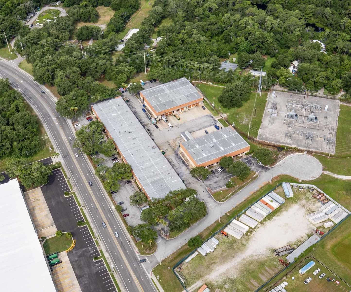 Gateway Industrial Park — Sale in Kissimmee, FL, photo 3 of 5