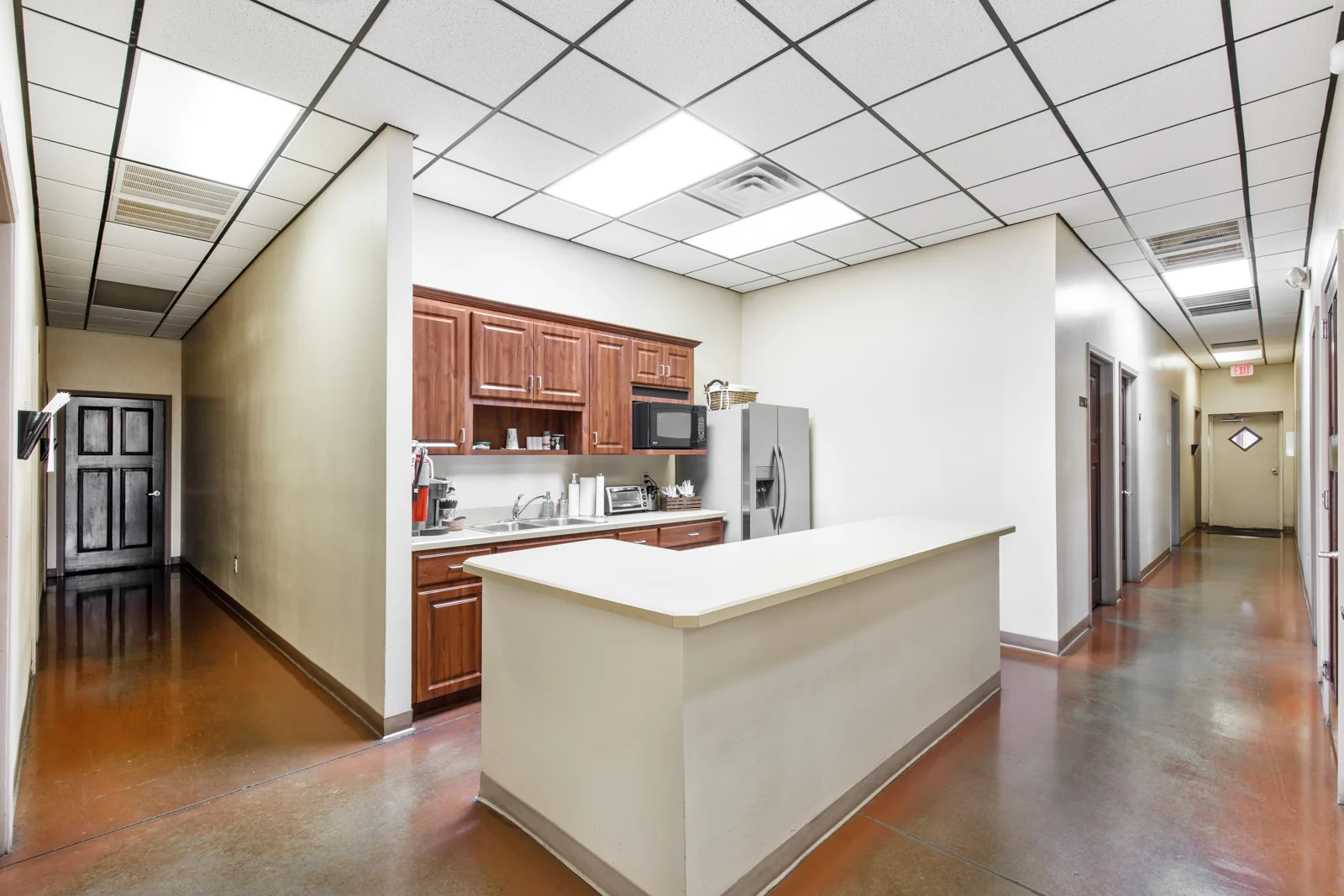 Industrial in Lakeland, FL — Sale in Lakeland, FL, photo 7 of 8